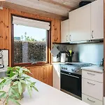 4 Star In Juelsminde Sonderby (Midtjylland)