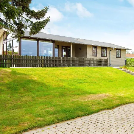 5 Person In Juelsminde * Sonderby (Midtjylland)