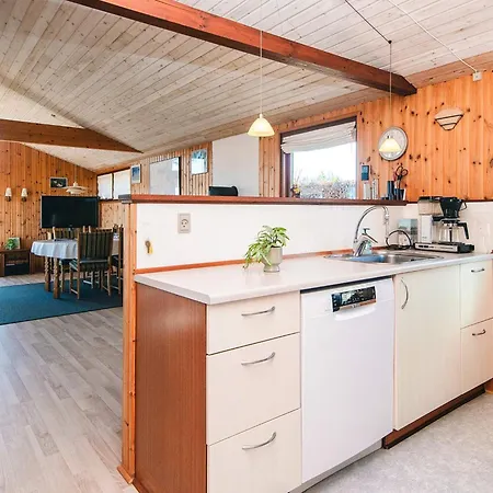 Holiday home 5 Person In Juelsminde *