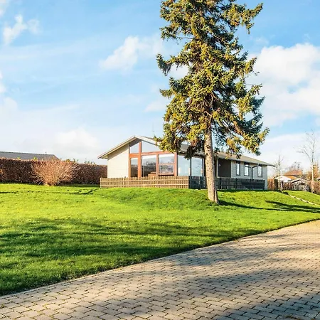 Seaside Escape With Views - By Traum Hébergement de vacances
