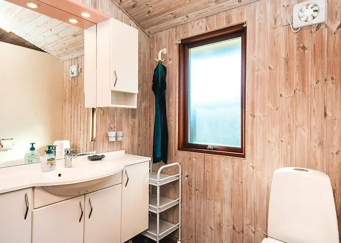 Seaside Escape With Views - By Traum *